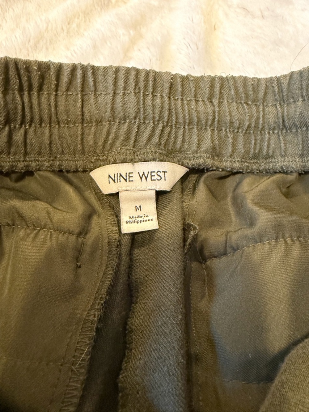 Nine West Olive Green Elastic Waist Jogger Pants - Picture 2 of 3